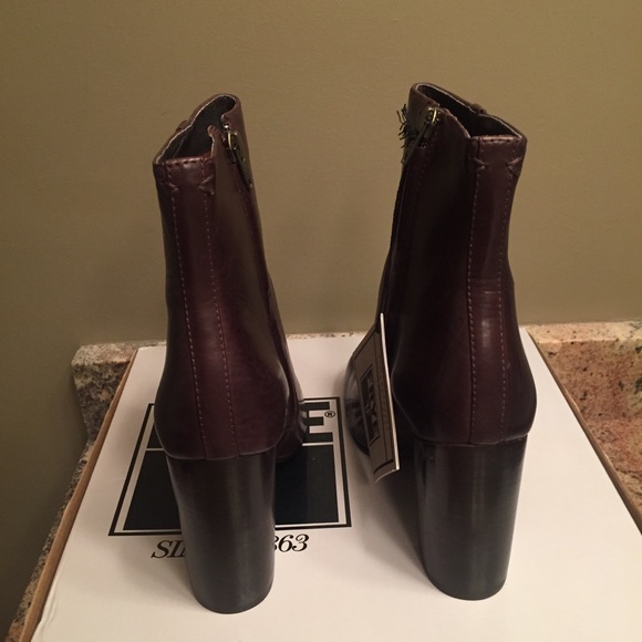 Frye Mina Leather Boots - Picture 4 of 7